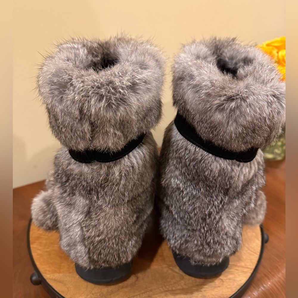 BEARPAW Tama Winter Boots Black Grey Rabbit Fur Suede Snow PomPom - Picture 9 of 11